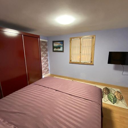 B & B بورغراديك المظهر الخارجي الصورة